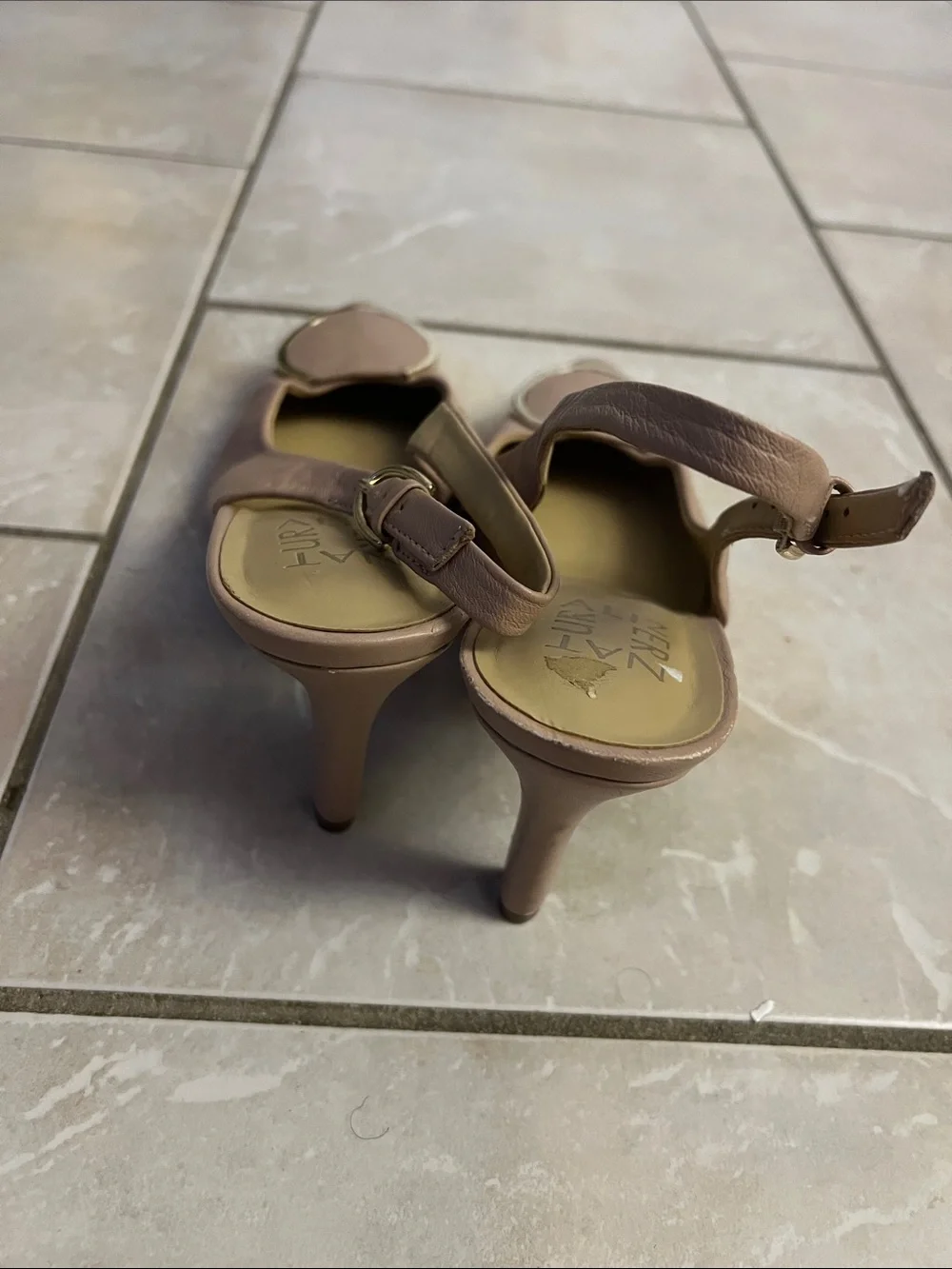 Naturalizer Blush Tan Slingback Pointed Toe Heels